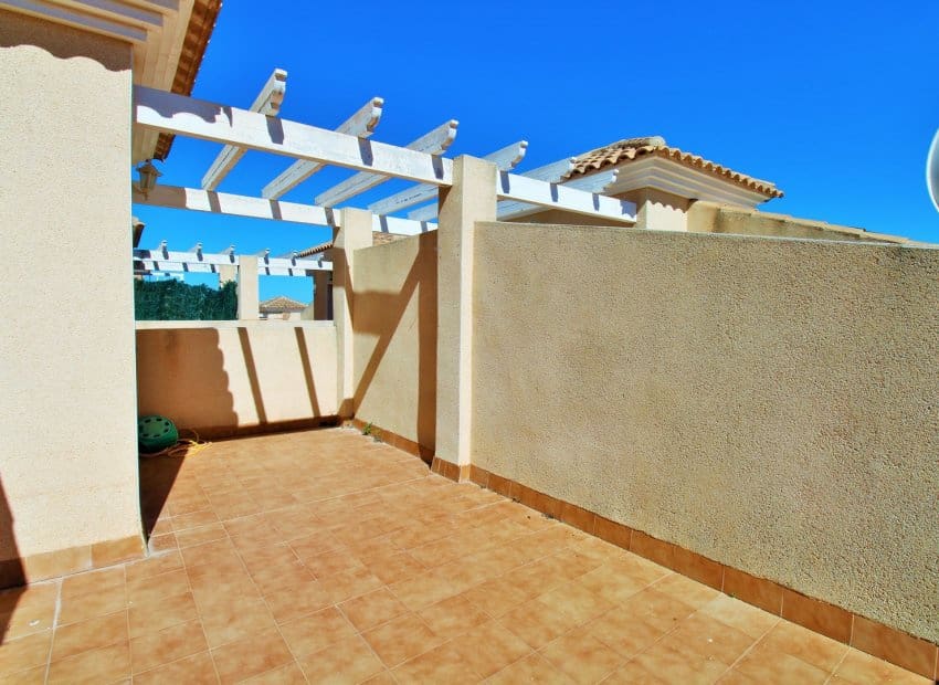 2 bedroom Townhouse for sale in Villamartin with pool - € 162,995 (Ref: 9865561)