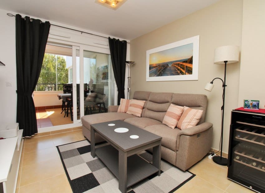 2 slaapkamer Appartement te koop in Villamartin met zwembad - € 219.900 (Ref: 9865562)