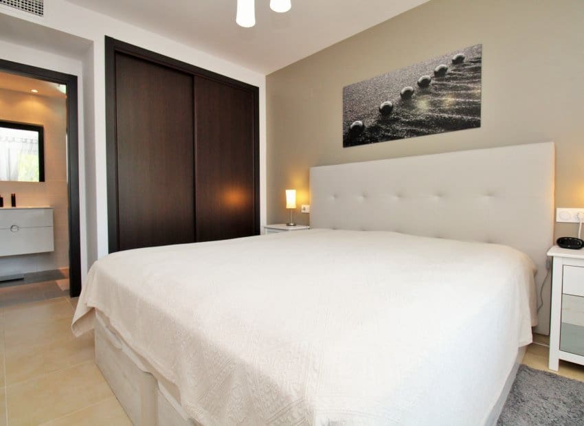 2 slaapkamer Appartement te koop in Villamartin met zwembad - € 219.900 (Ref: 9865562)