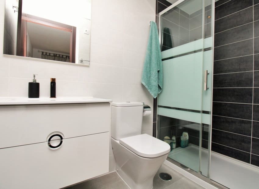 2 slaapkamer Appartement te koop in Villamartin met zwembad - € 219.900 (Ref: 9865562)