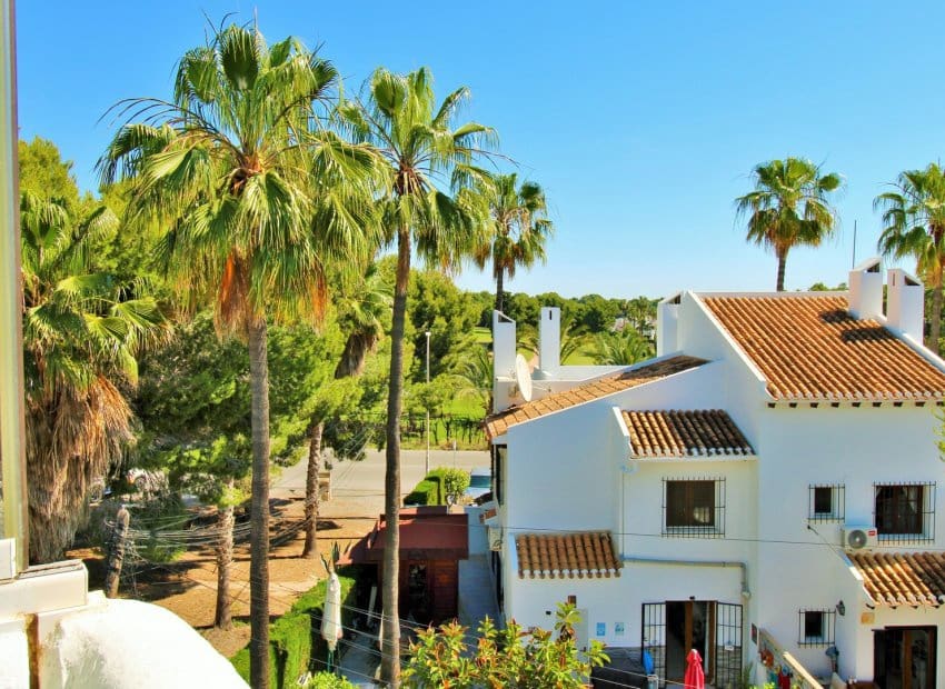 2 slaapkamer Appartement te koop in Villamartin met zwembad - € 219.900 (Ref: 9865562)