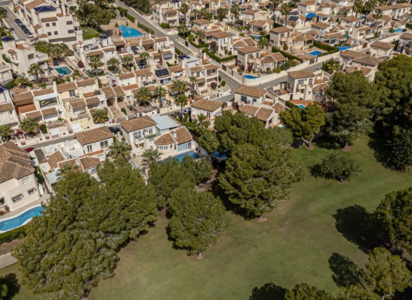 3 sypialnia Willa na sprzedaż w Las Ramblas Golf z basenem - 529 000 € (Ref: 9869629)