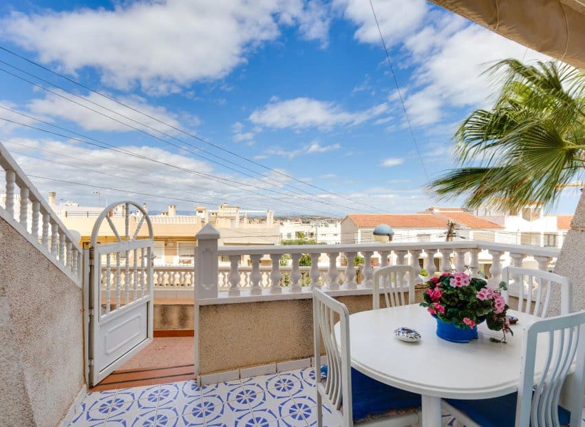1 soverom Leilighet til salgs i La Mata med svømmebasseng - € 145 000 (Ref: 9869667)
