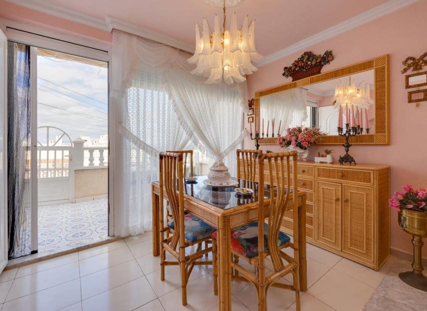 1 soverom Leilighet til salgs i La Mata med svømmebasseng - € 145 000 (Ref: 9869667)
