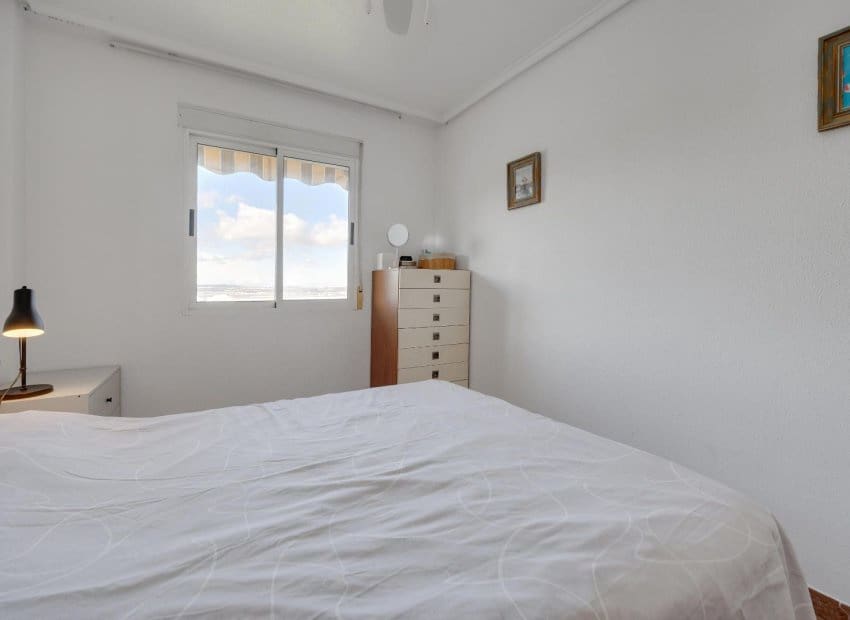 2 quarto Apartamento para venda em Torrevieja com piscina - 154 969 € (Ref: 9869670)
