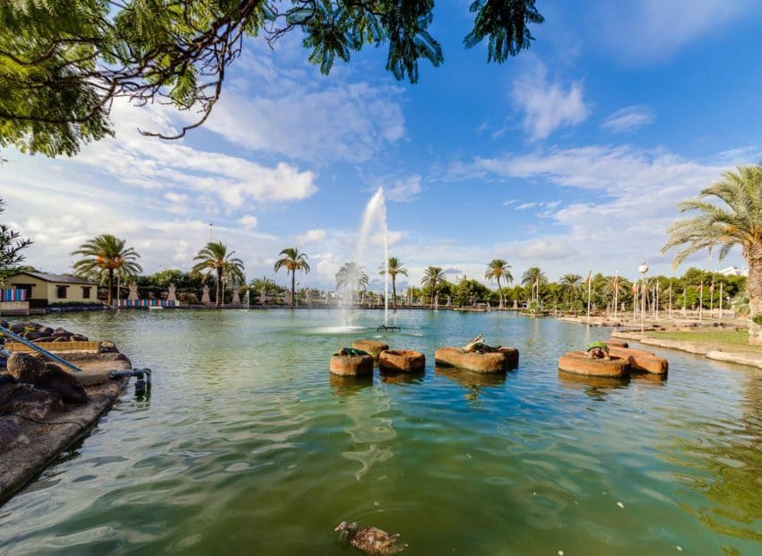 2 quarto Apartamento para venda em Torrevieja com piscina - 154 969 € (Ref: 9869670)