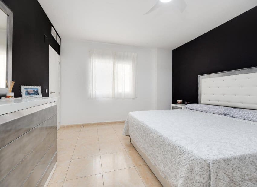 3 chambre Appartement à vendre à Torrevieja - 224 969 € (Ref: 9869671)