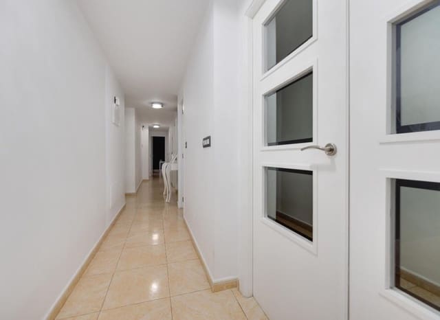 Apartamento de 3 habitaciones en Centro - Muelle Pesquero, Torrevieja en venta - 224.969 € (Ref: 9869671)