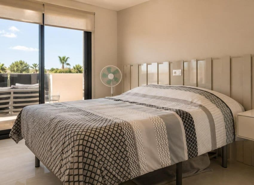 2 sovrum Lägenhet till salu i Los Altos med pool - 269 000 € (Ref: 9869672)