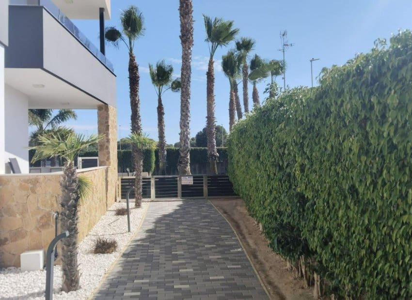 2 sovrum Lägenhet till salu i Los Altos med pool - 269 000 € (Ref: 9869672)