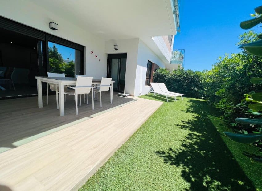 2 sypialnia Apartament na sprzedaż w Vistabella z basenem - 249 000 € (Ref: 9869675)