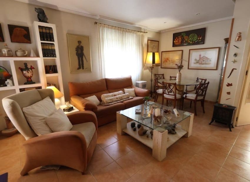 3 chambre Villa/Maison à vendre à Los Balcones avec piscine - 264 900 € (Ref: 9879806)