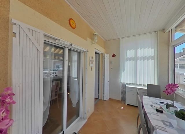 2 bedroom Villa for sale in Algorfa with pool - € 215,000 (Ref: 9879808)