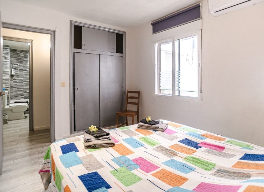 3 soveværelse Lejlighed til salg i Torrevieja - € 195.500 (Ref: 9879809)