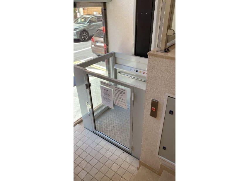 3 soveværelse Lejlighed til salg i Torrevieja - € 195.500 (Ref: 9879809)