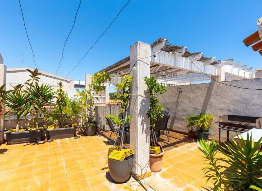 2 sovrum Lägenhet till salu i El Moncayo med pool - 169 900 € (Ref: 9879810)