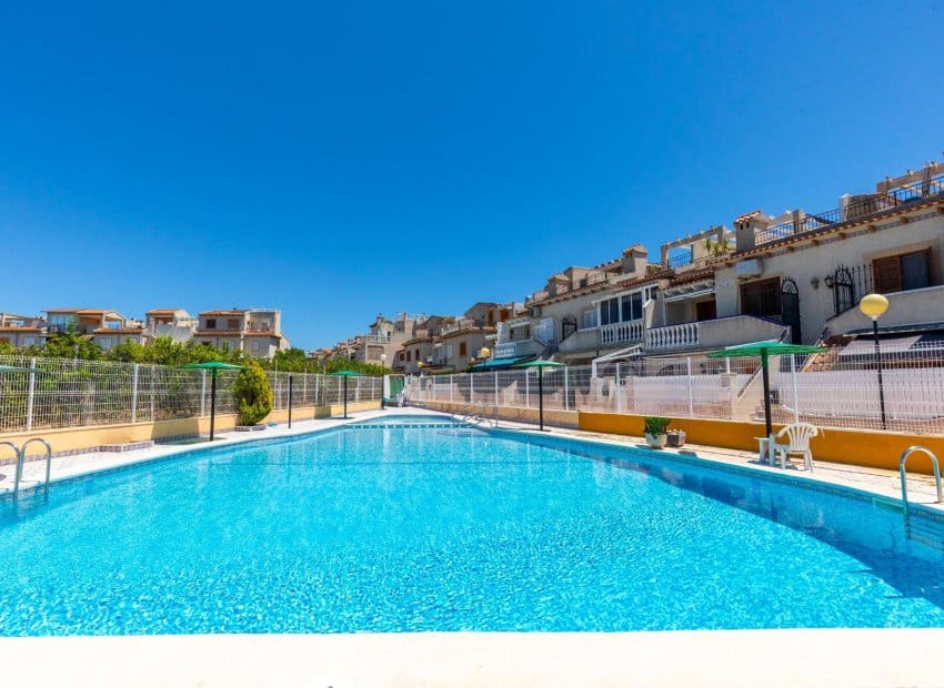 2 sovrum Lägenhet till salu i El Moncayo med pool - 169 900 € (Ref: 9879810)