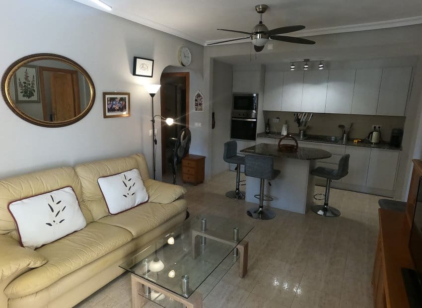 2 quarto Apartamento para venda em Playa Flamenca com piscina - 190 000 € (Ref: 9879812)