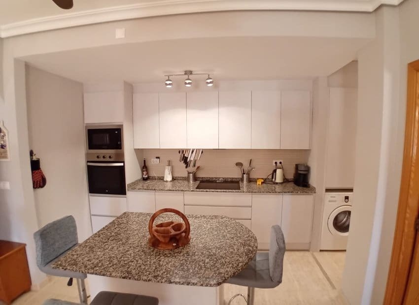 2 quarto Apartamento para venda em Playa Flamenca com piscina - 190 000 € (Ref: 9879812)