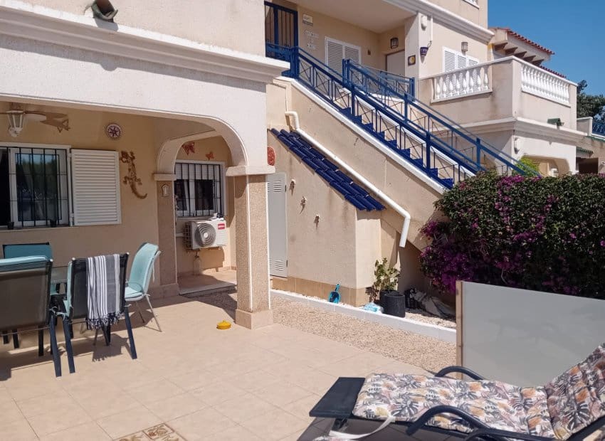2 quarto Apartamento para venda em Playa Flamenca com piscina - 190 000 € (Ref: 9879812)