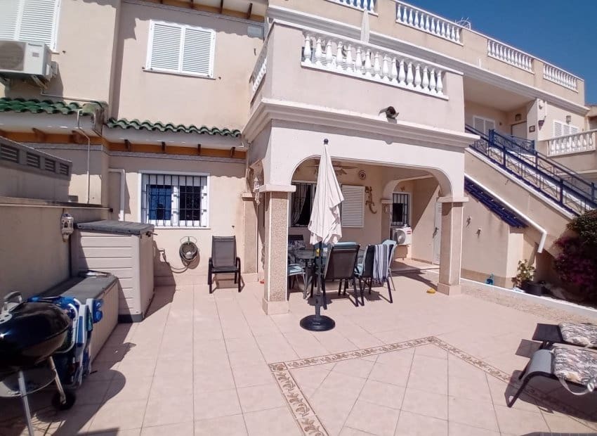 2 quarto Apartamento para venda em Playa Flamenca com piscina - 190 000 € (Ref: 9879812)
