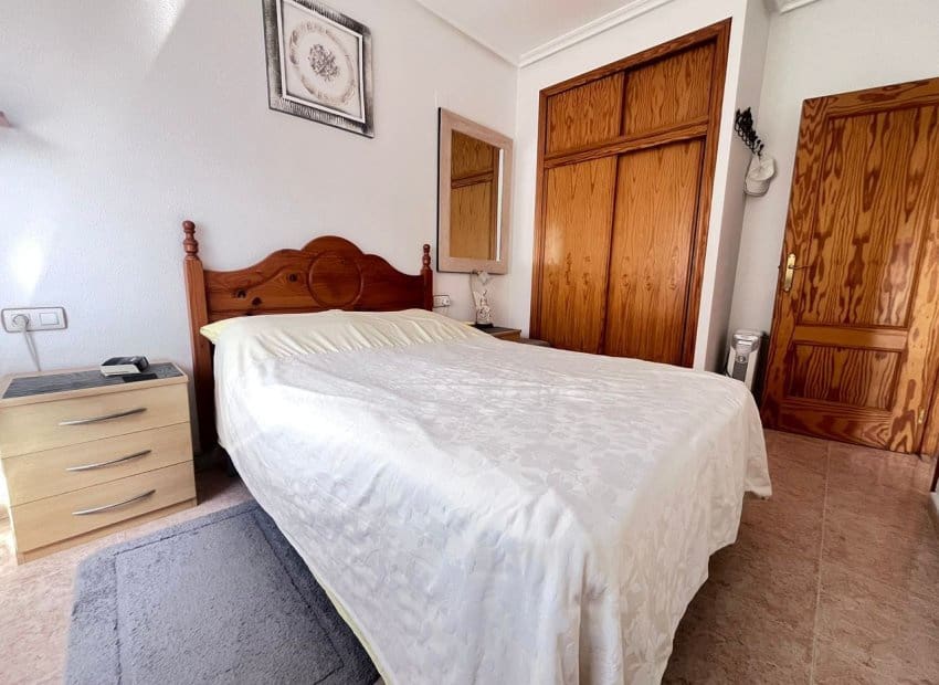 Casa de 2 habitaciones en Orihuela Costa en venta - 169.999 € (Ref: 9879813)
