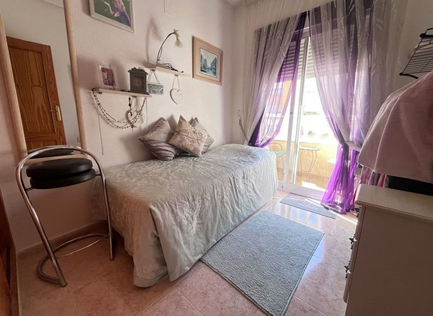 Casa de 2 habitaciones en Orihuela Costa en venta - 169.999 € (Ref: 9879813)