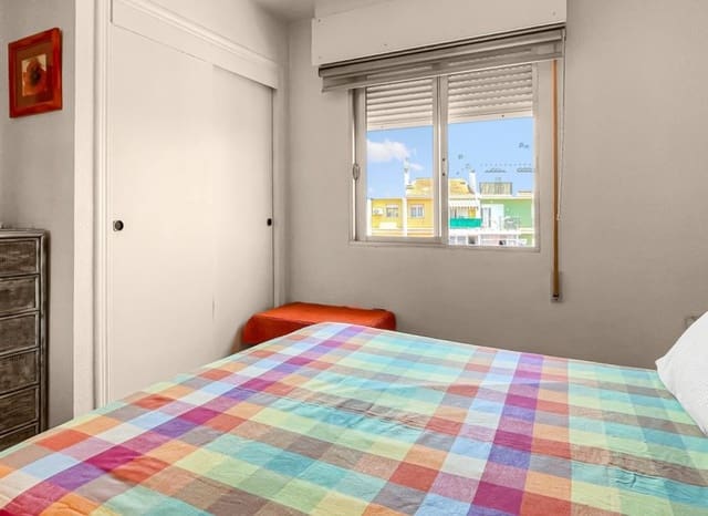 2 Zimmer Apartment zu verkaufen in Mar Azul, Torrevieja - 188.900 € (Ref: 9879814)