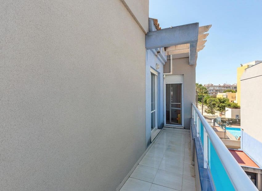 3 sypialnia Apartament na sprzedaż w Torrevieja z basenem - 213 500 € (Ref: 9879816)
