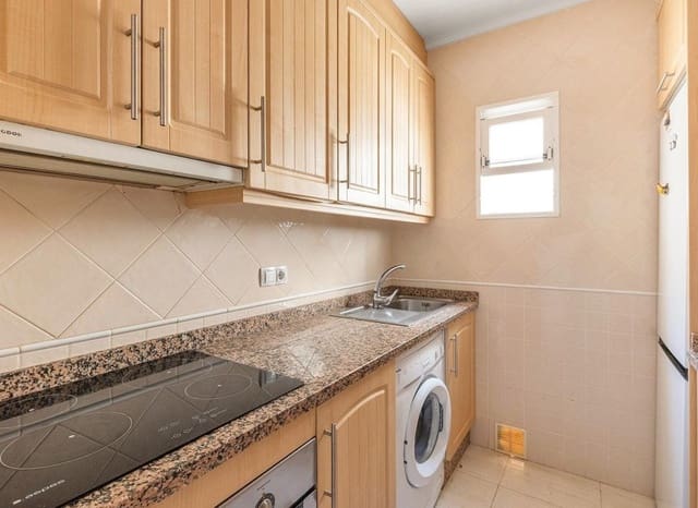 3 sypialnia Apartament na sprzedaż w Avenida Habaneras - Curva de Palangre, Torrevieja z basenem - 213 500 € (Ref: 9879816)