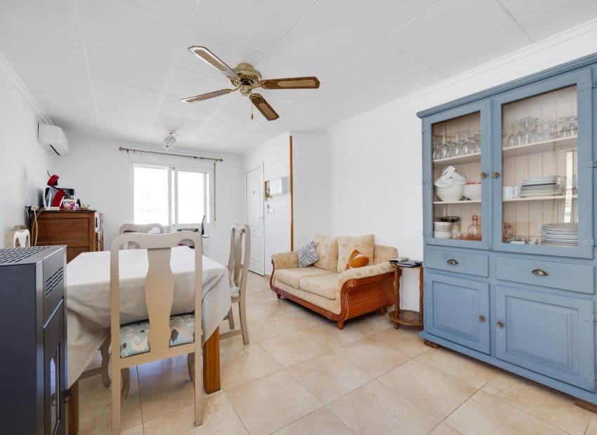 3 Zimmer Villa zu verkaufen in San Fulgencio mit Pool - 299.969 € (Ref: 9879817)
