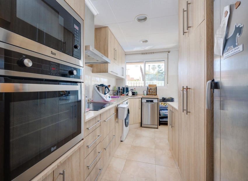 3 Zimmer Villa zu verkaufen in San Fulgencio mit Pool - 299.969 € (Ref: 9879817)