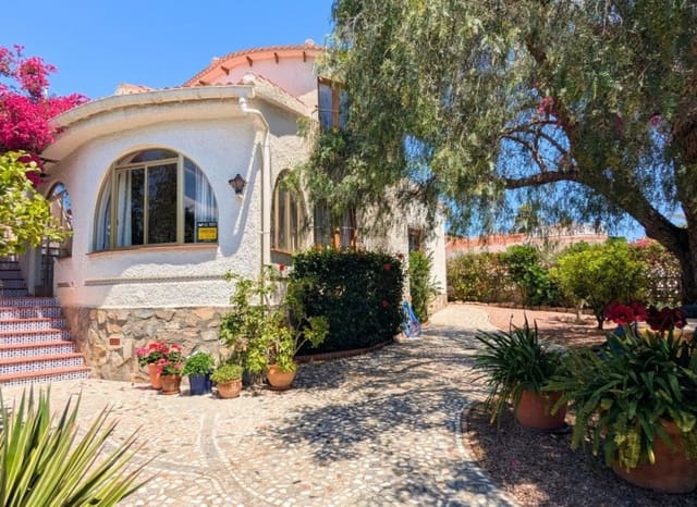 4 soveværelse Villa til salg i Ciudad Quesada, Rojales med swimmingpool - € 385.000 (Ref: 9879818)