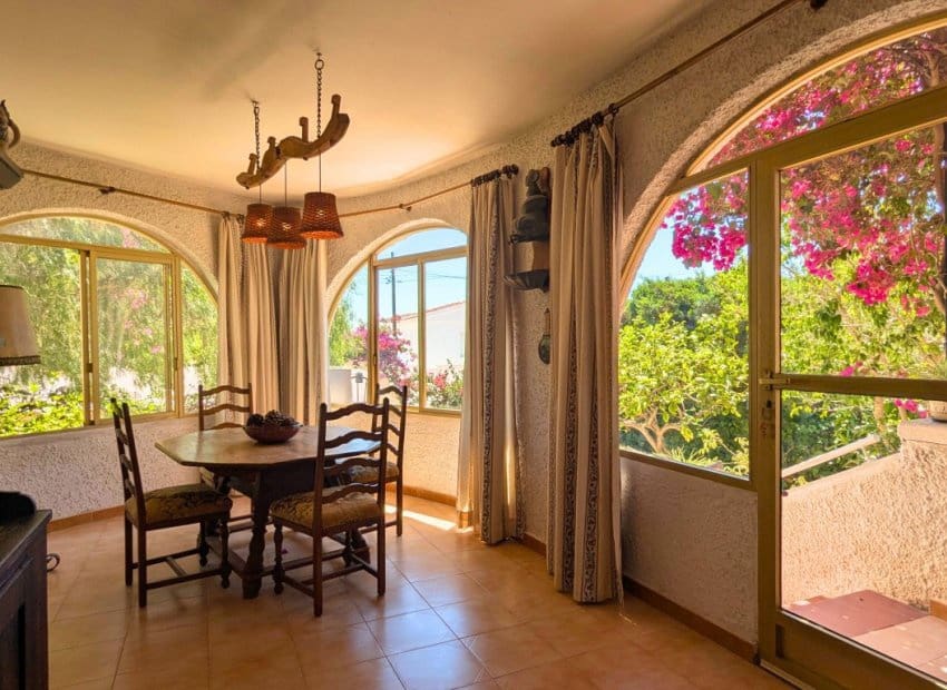 4 soveværelse Villa til salg i Ciudad Quesada med swimmingpool - € 385.000 (Ref: 9879818)