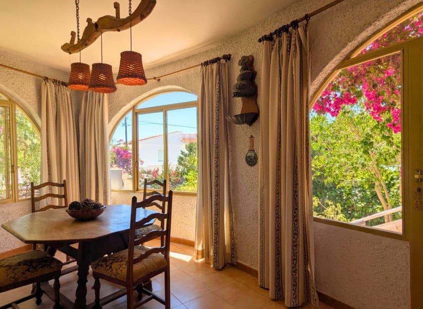 4 soveværelse Villa til salg i Ciudad Quesada med swimmingpool - € 385.000 (Ref: 9879818)