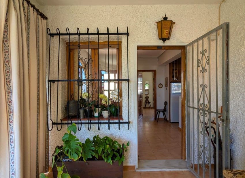 4 soveværelse Villa til salg i Ciudad Quesada med swimmingpool - € 385.000 (Ref: 9879818)