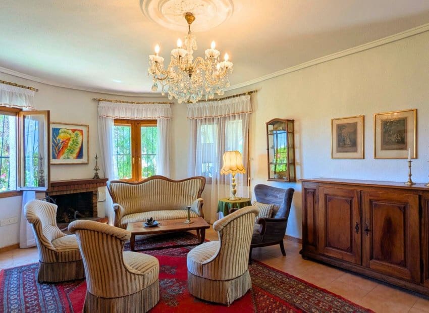 4 soveværelse Villa til salg i Ciudad Quesada med swimmingpool - € 385.000 (Ref: 9879818)