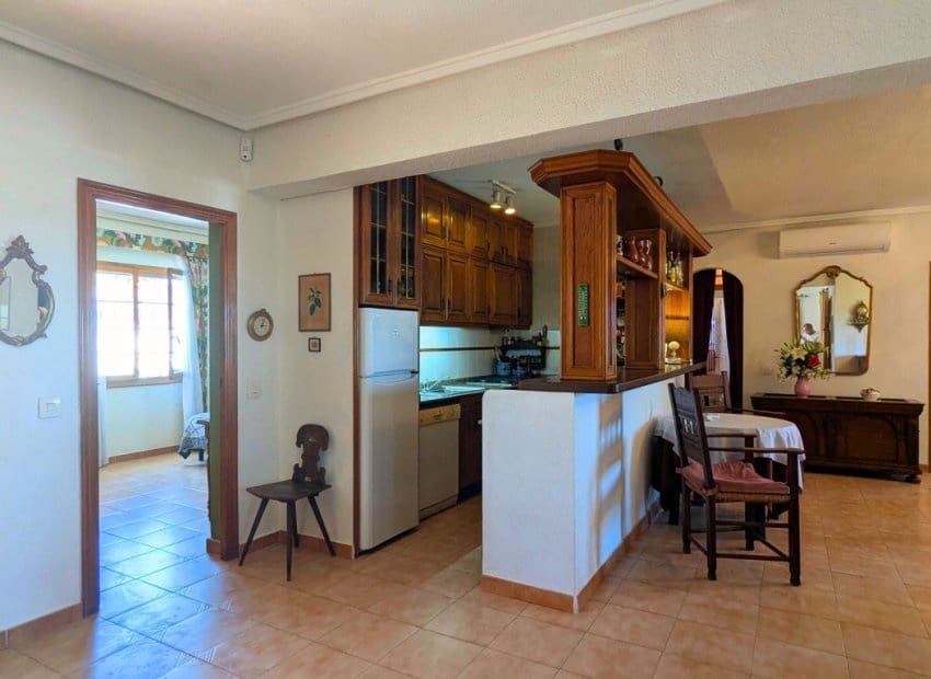 4 soveværelse Villa til salg i Ciudad Quesada med swimmingpool - € 385.000 (Ref: 9879818)