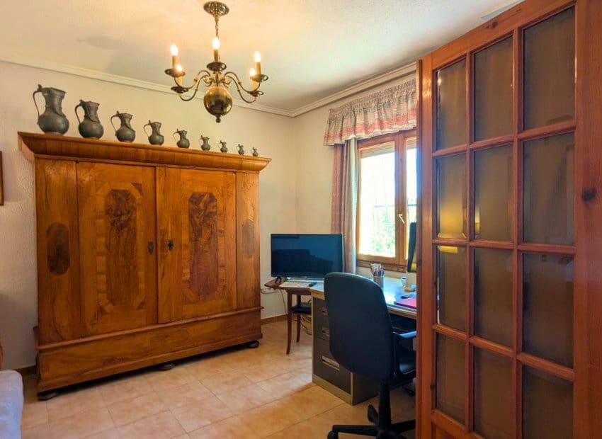 4 soveværelse Villa til salg i Ciudad Quesada med swimmingpool - € 385.000 (Ref: 9879818)