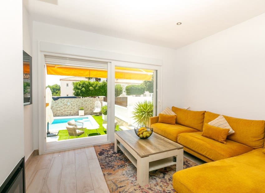 3 quarto Moradia para venda em Los Dolses com piscina - 549 995 € (Ref: 9879820)