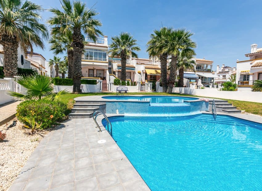 3 quarto Moradia para venda em Los Dolses com piscina - 549 995 € (Ref: 9879820)