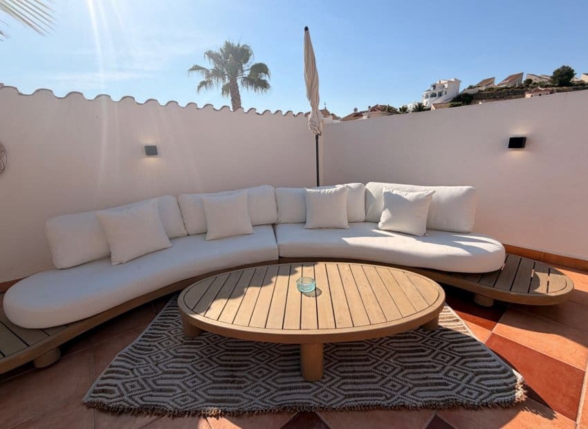 3 Zimmer Villa zu verkaufen in Ciudad Quesada mit Pool - 299.999 € (Ref: 9879821)