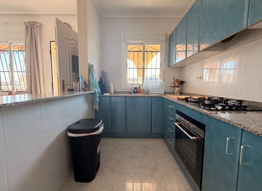 3 Zimmer Villa zu verkaufen in Ciudad Quesada mit Pool - 299.999 € (Ref: 9879821)