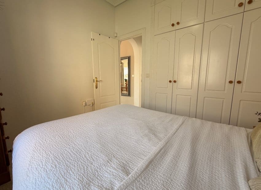 3 Zimmer Villa zu verkaufen in Ciudad Quesada mit Pool - 299.999 € (Ref: 9879821)