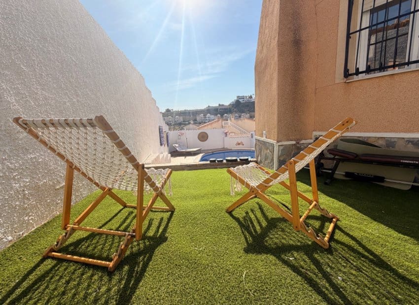 3 Zimmer Villa zu verkaufen in Ciudad Quesada mit Pool - 299.999 € (Ref: 9879821)