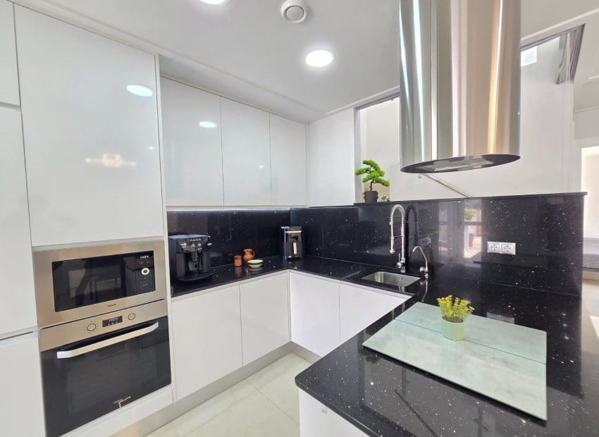3 soverom Villa til salgs i Dona Pepa med svømmebasseng - € 395 000 (Ref: 9882193)