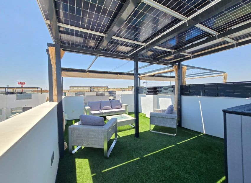3 soverom Villa til salgs i Dona Pepa med svømmebasseng - € 395 000 (Ref: 9882193)
