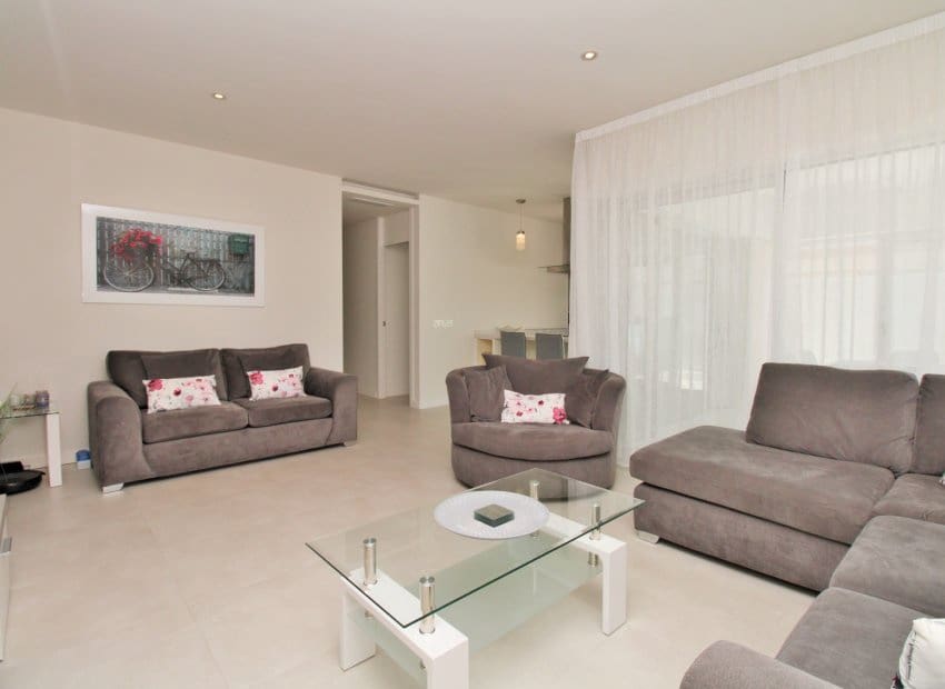 2 slaapkamer Appartement te koop in Los Dolses met zwembad - € 249.999 (Ref: 9882457)