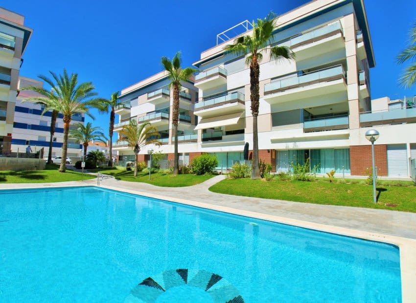 2 slaapkamer Appartement te koop in Los Dolses met zwembad - € 249.999 (Ref: 9882457)