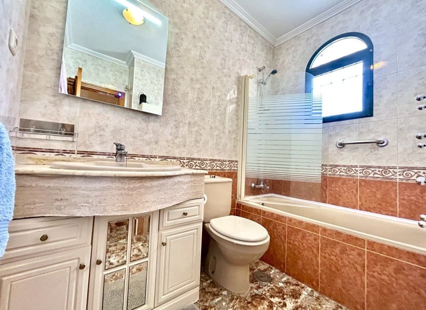 3 camera da letto Casa in vendita in Orihuela Costa con piscina - 250.000 € (Rif: 9882458)